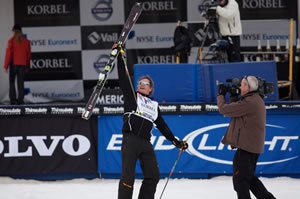 Austrian ski racing legend Franz Klammer celebrates his team’s Ford Cup victory at the 2008 American Ski Classic.