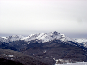 White Christmas in Vail as Winter Storm Warning continues